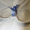 Doppelte Muschelschalen blaues Korallenmuster